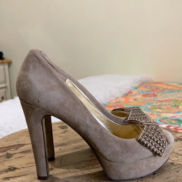 Nine West Pumps - Picture 4 of 11